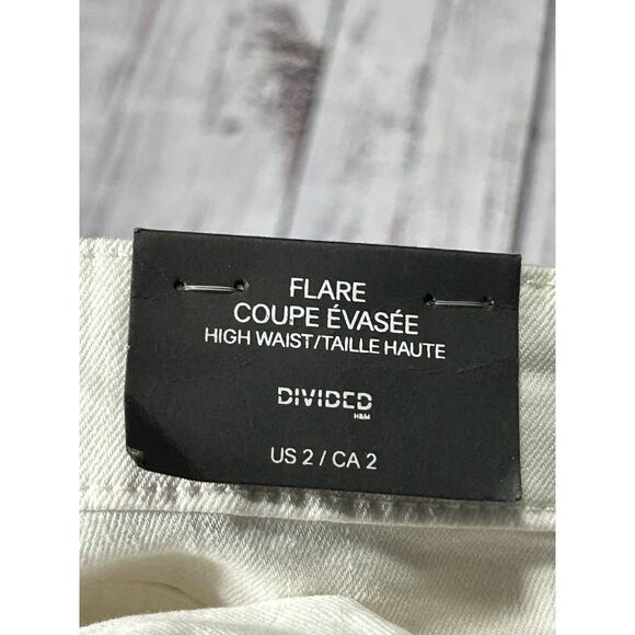 NWT Divided H&M Women's White High Waist Flared Leg and Bootcut Jeans Size 2 - Picture 4 of 8
